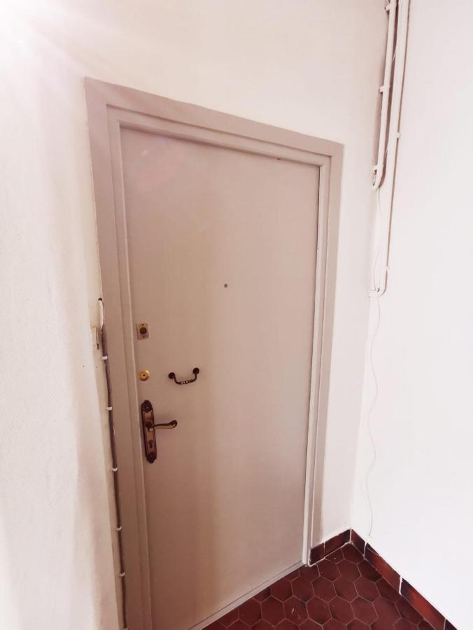 Appartement Pres De La Gare Rer C-Spacieux 4 Pieces Étampes Exterior foto